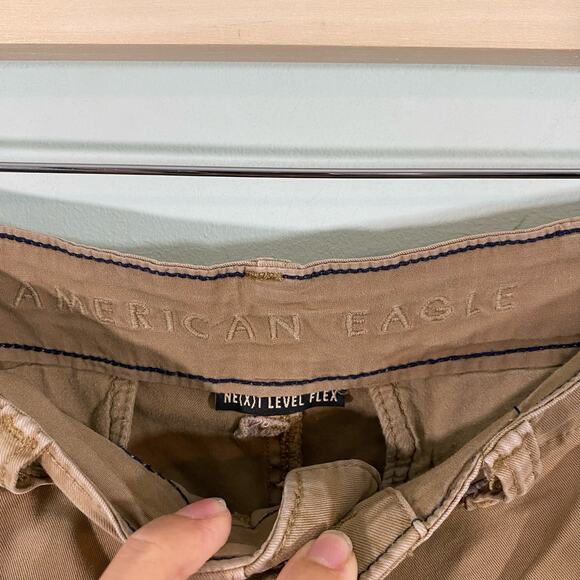 American Eagle Men's Khaki Next Level Flex Chino Shorts Size 30 - Picture 6 of 8